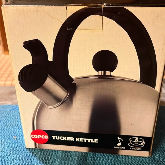COPCO TUCKER SIX CUPS WHISTLING KETTLE , NEW ! - Picture 1 of 7